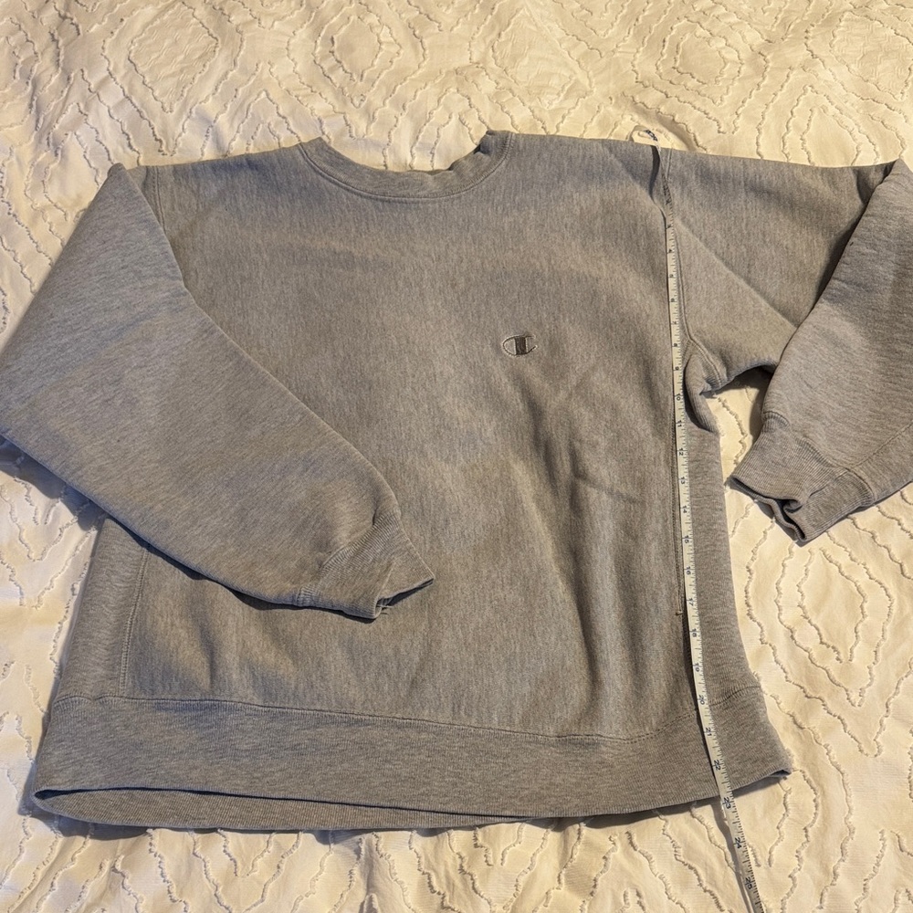 Champion Men's Heather Gray Crewneck Sweater